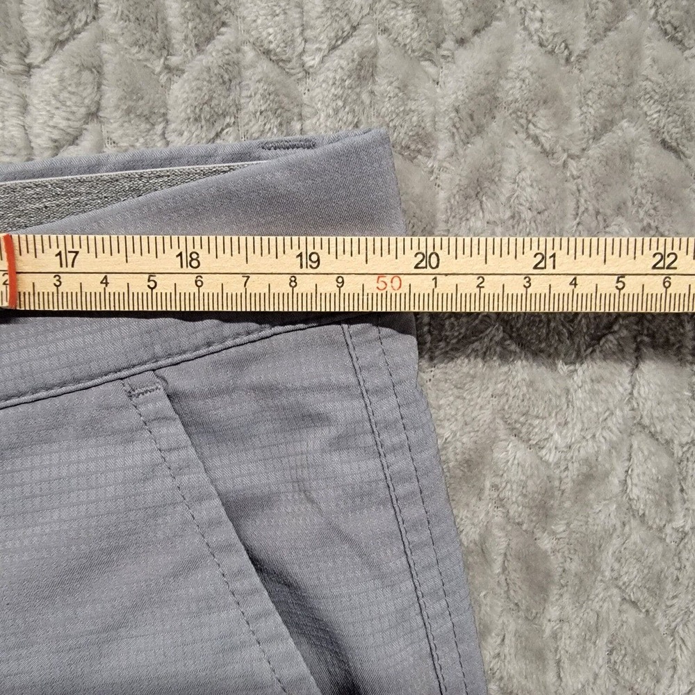 Greg Norman Mens Golf Casual Walk Dad Shorts Size 38 Gray Shark Stretch - Picture 3 of 6